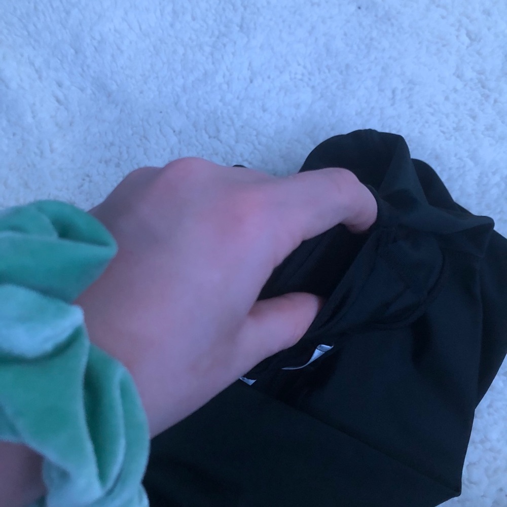 Shorts - Picture 5 of 5